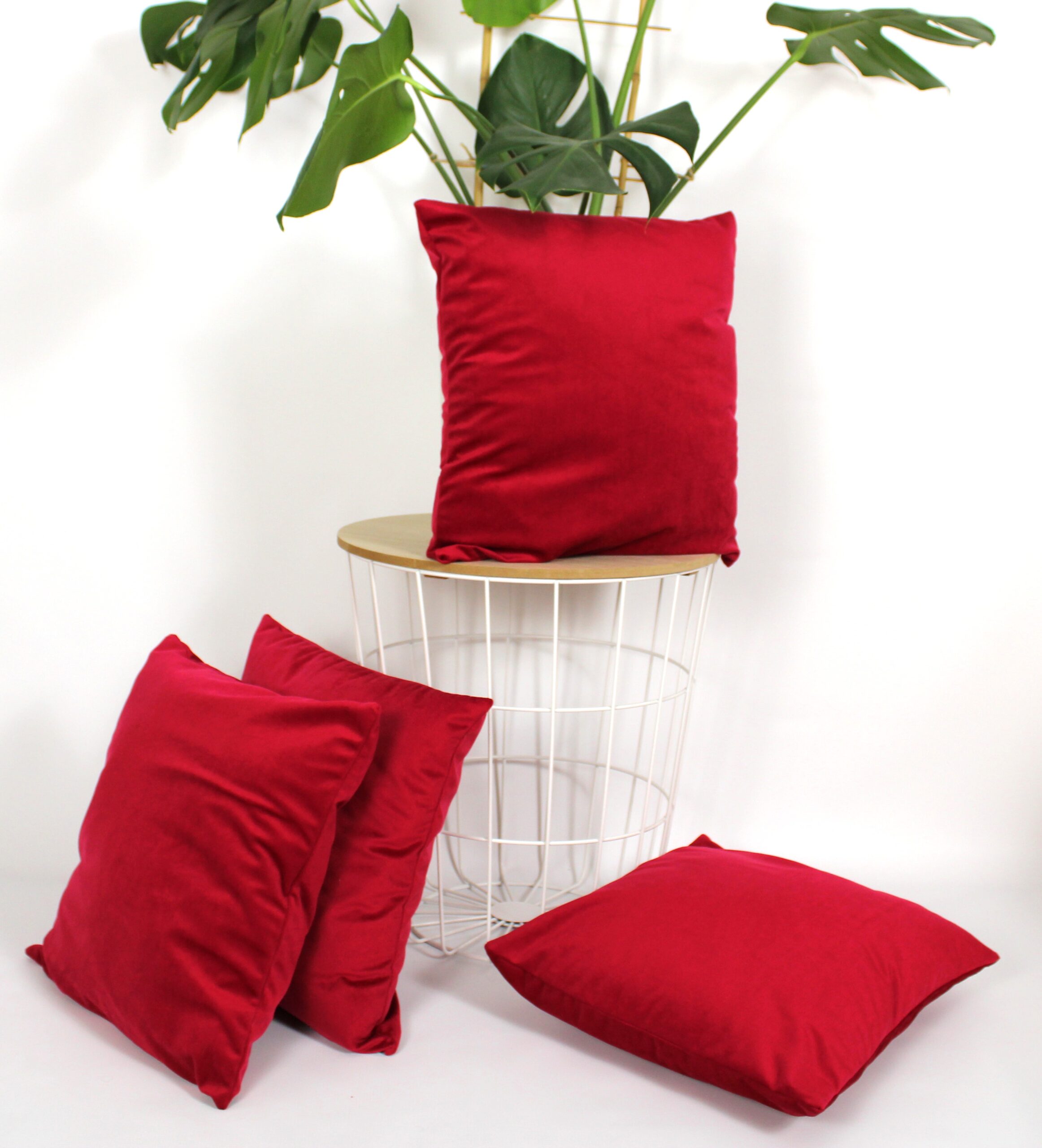 Poszewka na poduszkę welur ciemnej czerwieni